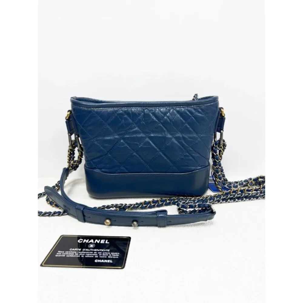 Chanel Women Pre-Loved Bag Very Good Condition - Picture 2 of 9